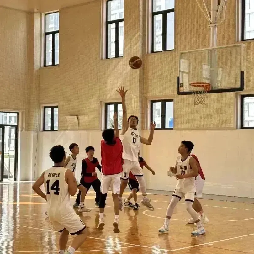 儿童篮球训练中智能球衣的安全性_1